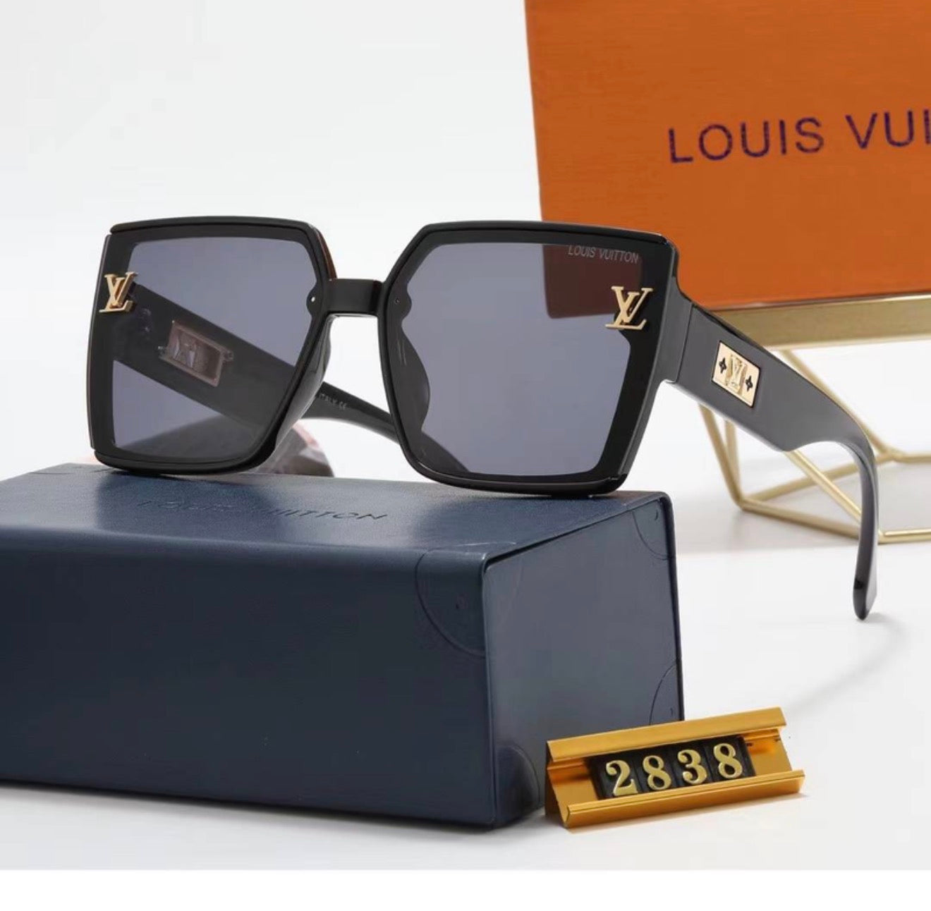 LV Sunglasses – Women’s