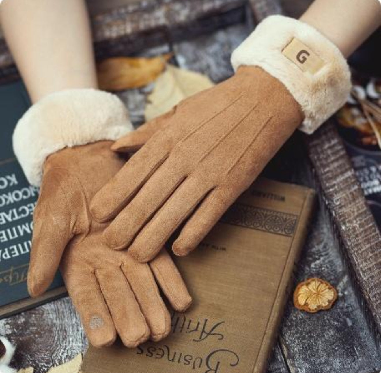 Uggé Gloves