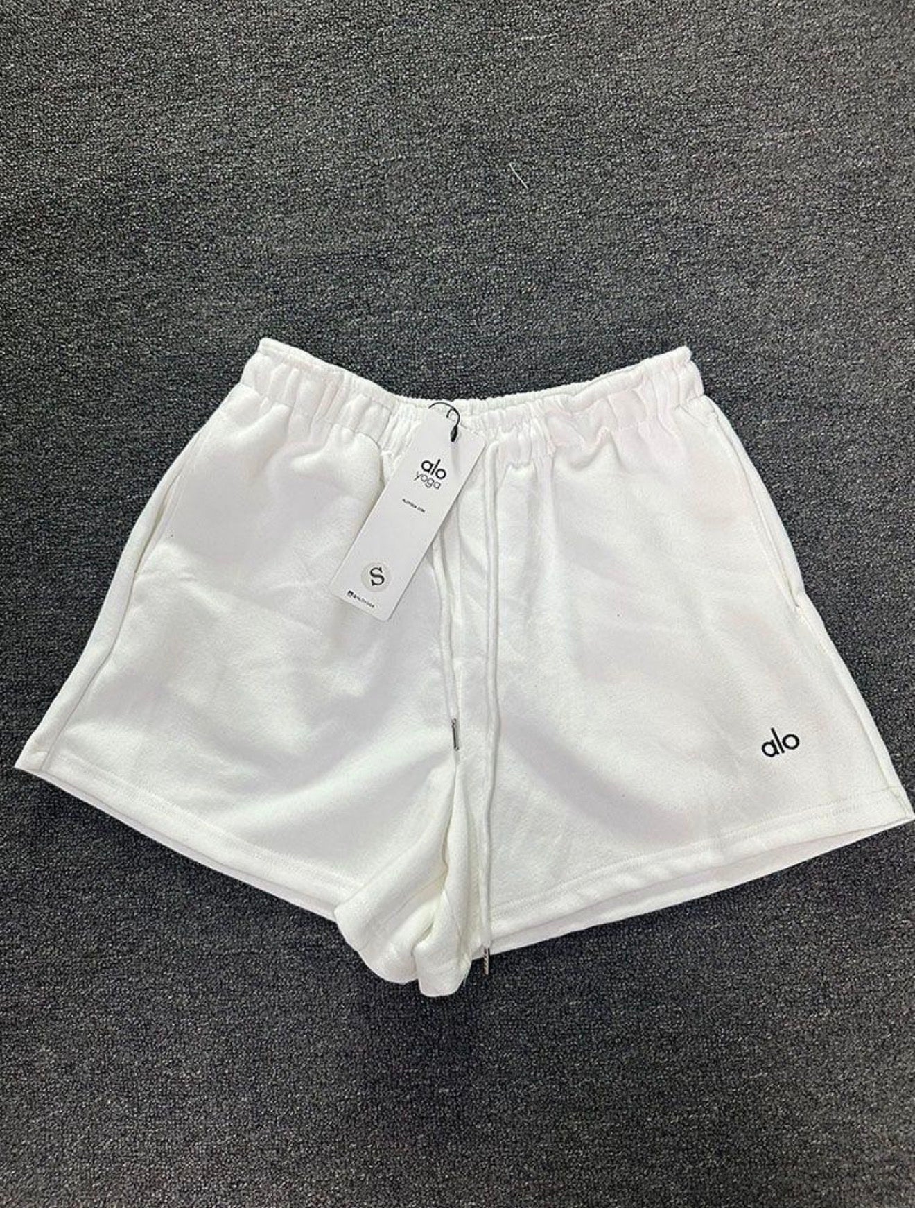 AO Shorts