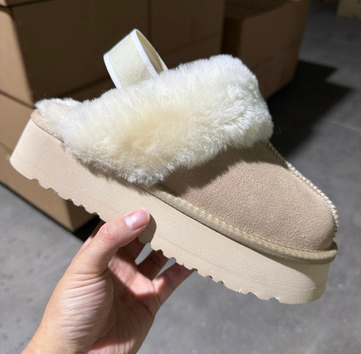 Uggé Slippers